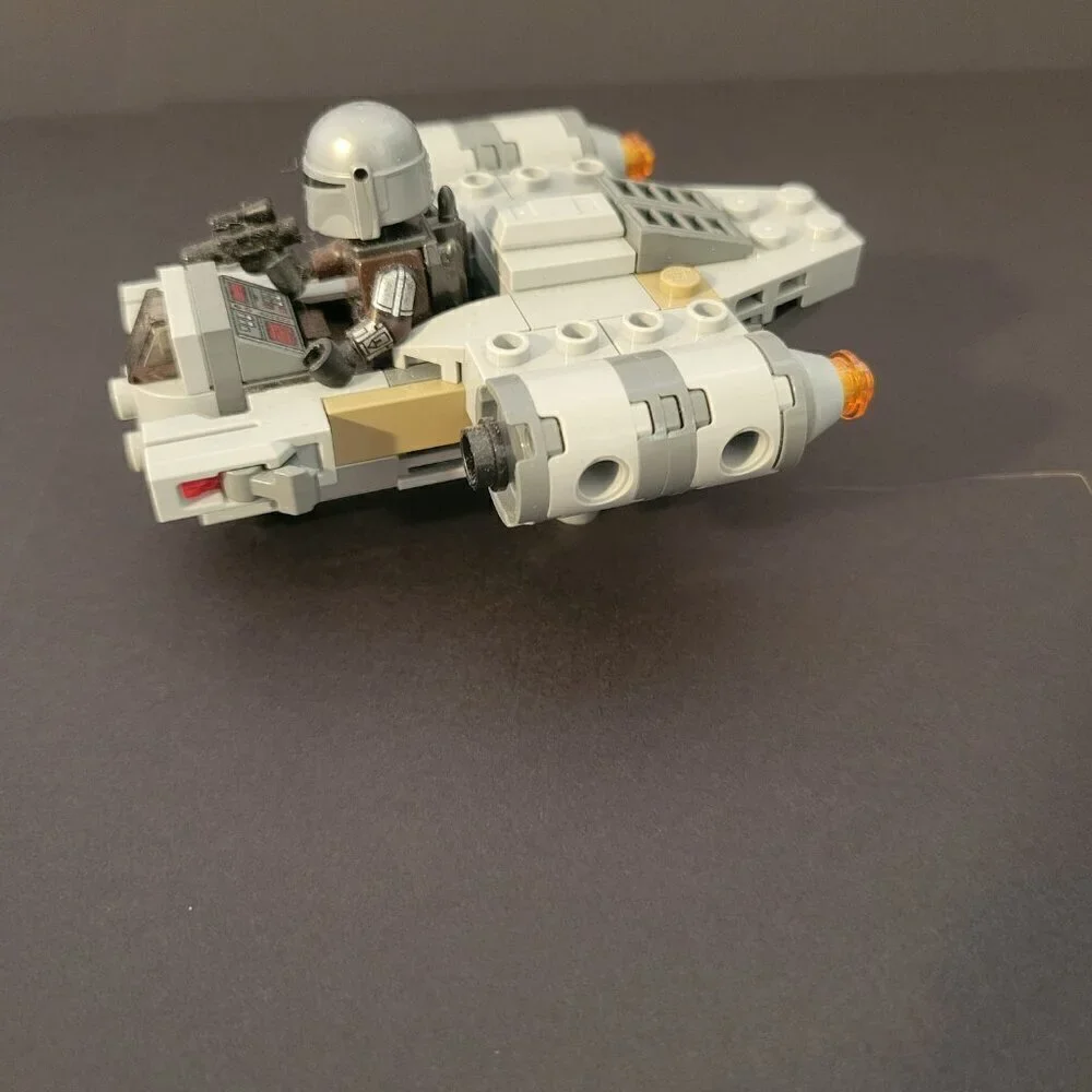 Lego Star Wars 75321- The Razor Crest Microfighter